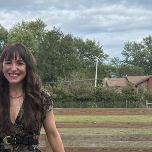 Meet your Posher, Whitney